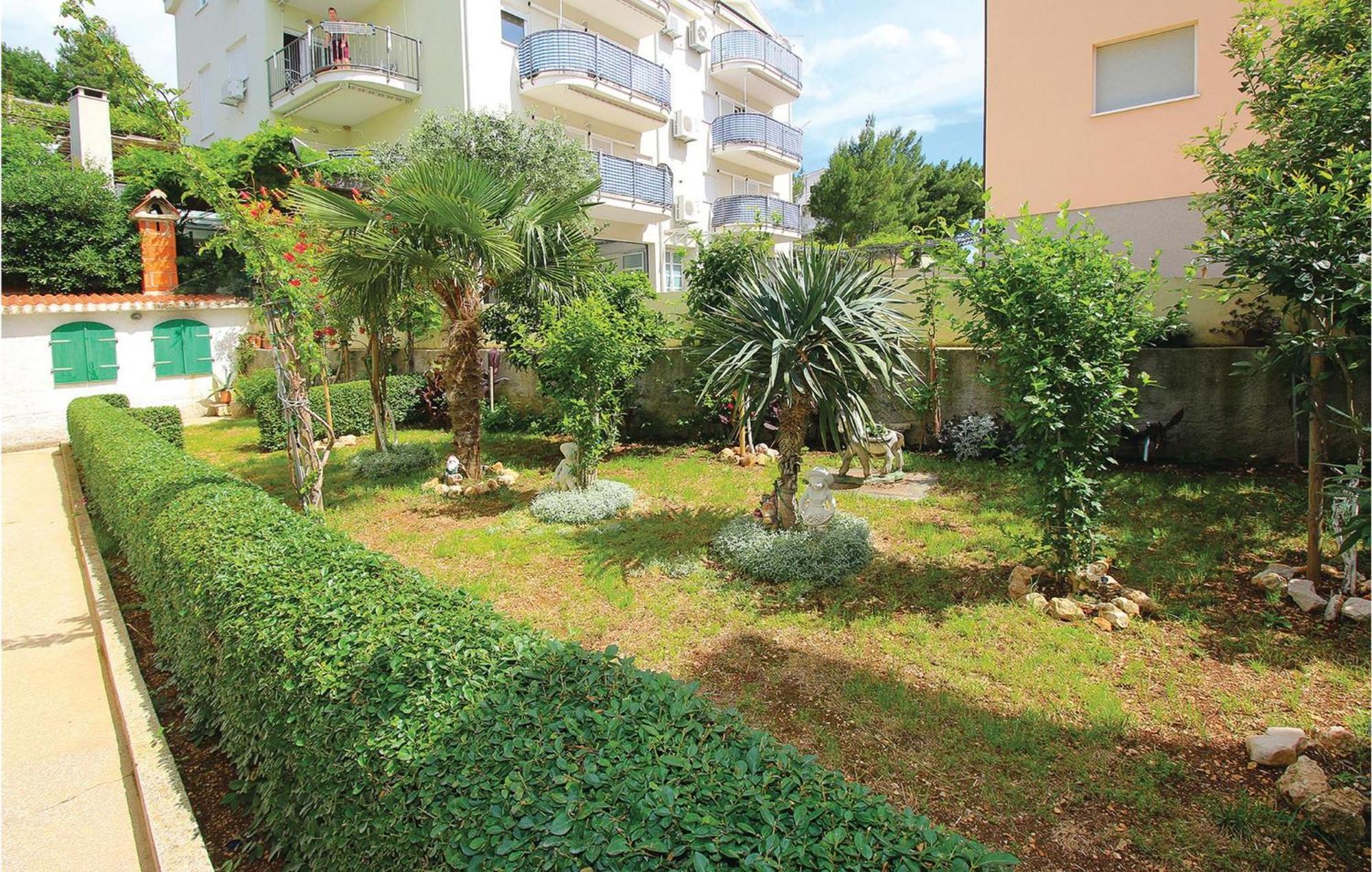 Beautiful Apartment In Omis With Wifi エクステリア 写真
