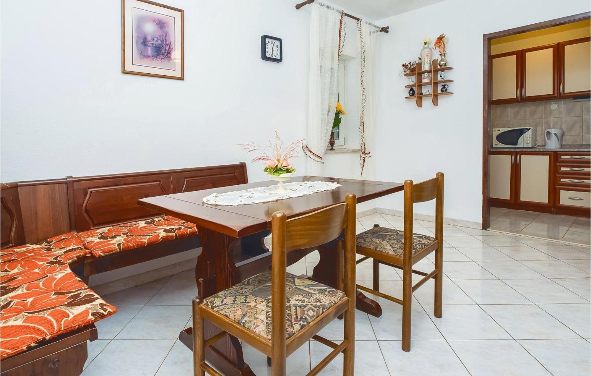 Beautiful Apartment In Omis With Wifi エクステリア 写真