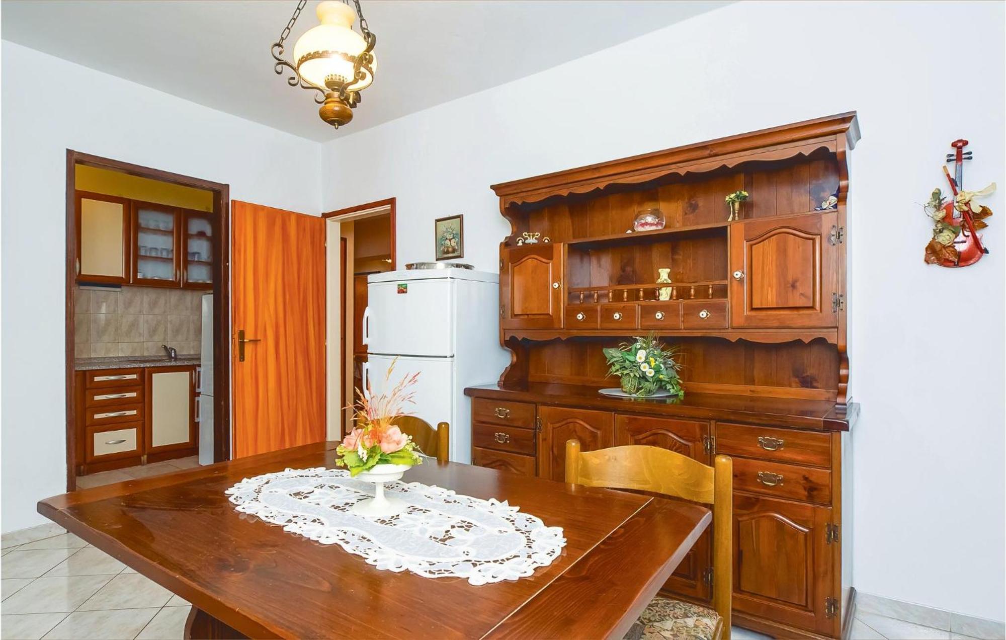 Beautiful Apartment In Omis With Wifi エクステリア 写真