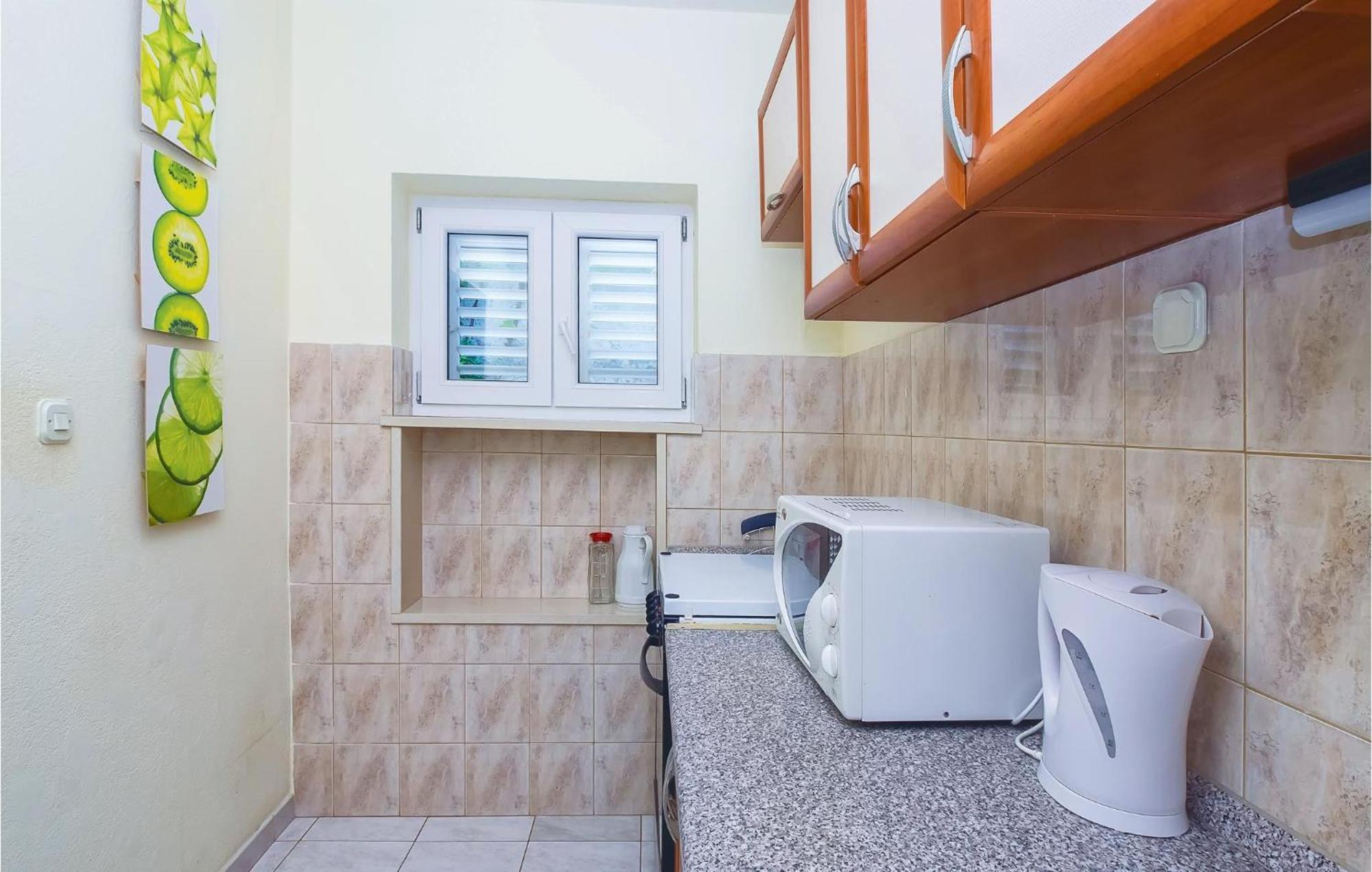Beautiful Apartment In Omis With Wifi エクステリア 写真