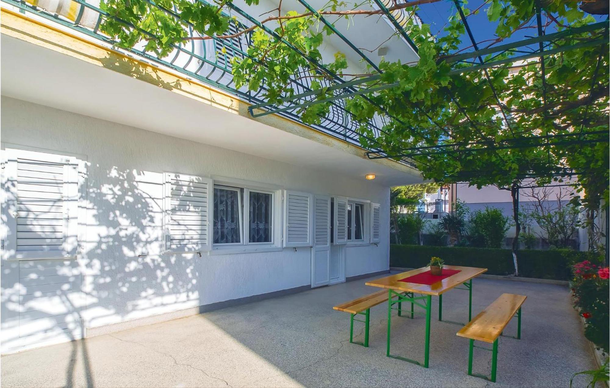Beautiful Apartment In Omis With Wifi エクステリア 写真