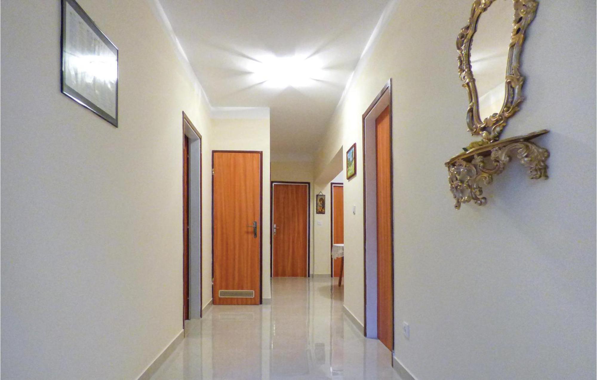 Beautiful Apartment In Omis With Wifi エクステリア 写真